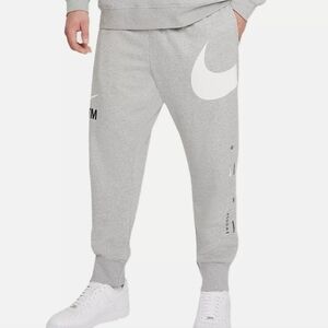 NWT Men's NIKE Logo SIZE Large SWEATPANTS